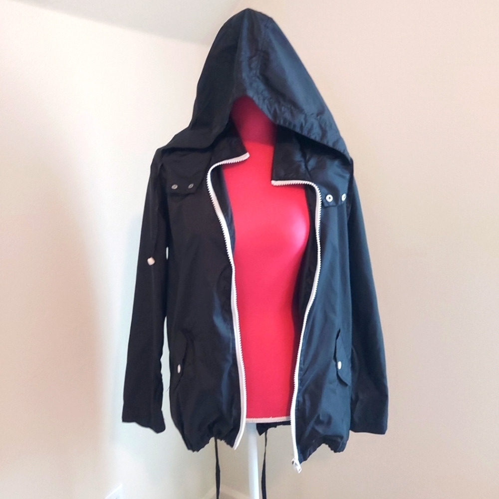 Thread+Supply Unisex Zip Down Hooded Long Sleeve Windbreaker Jacket, Size S